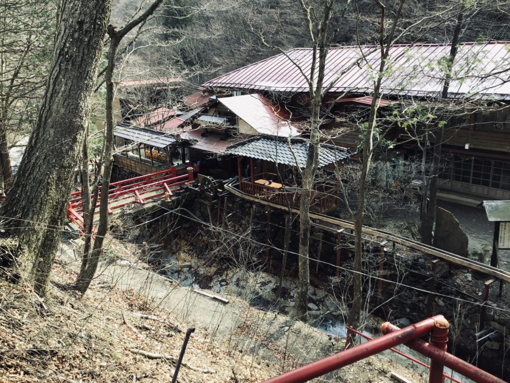 金湯館の外観