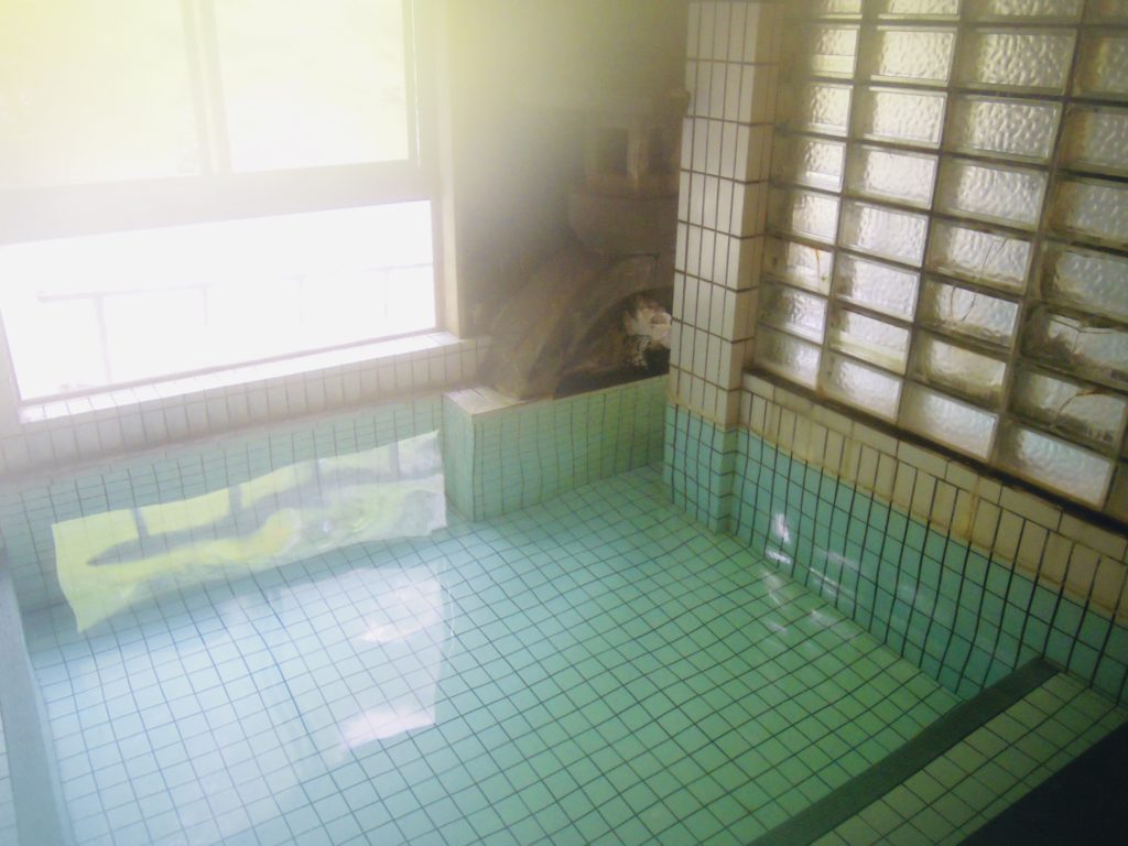 岩倉温泉風呂11