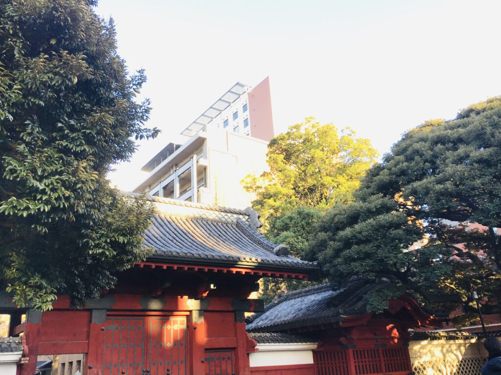 東大赤門前2