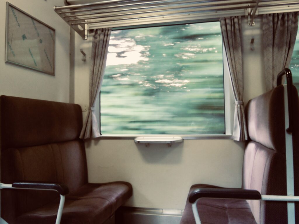 列車内