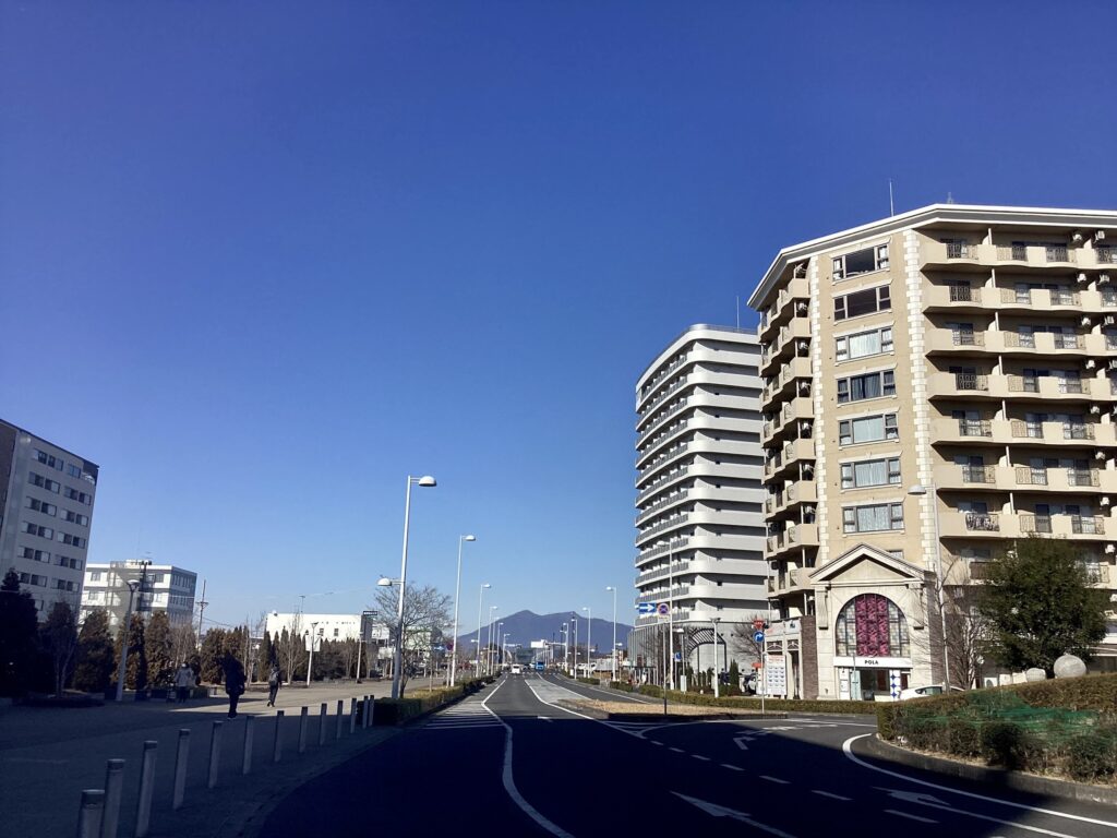 研究学園駅前